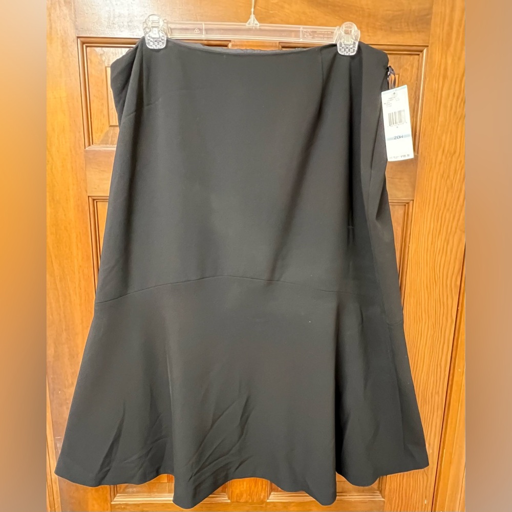 NWT Jones New York Black Skirt